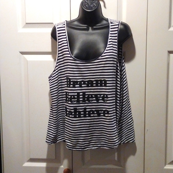 CATO'S CROPPED TANK XL - Picture 1 of 6